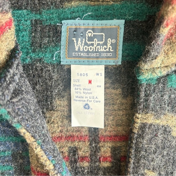 Vintage Woolrich Aztec Print Hooded Poncho - Picture 14 of 16